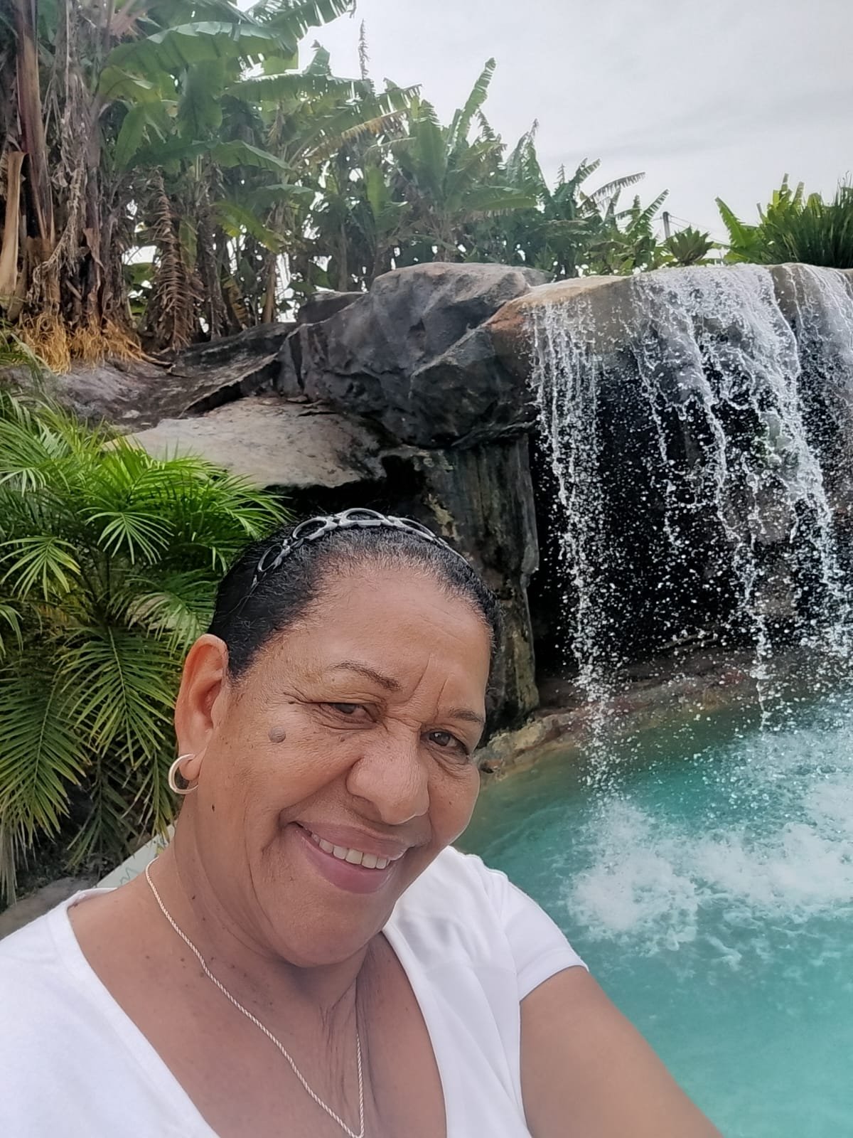 Tia Neusa